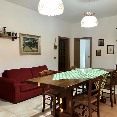 Podere Livrone Bibbona Toscana Tour Apartment *